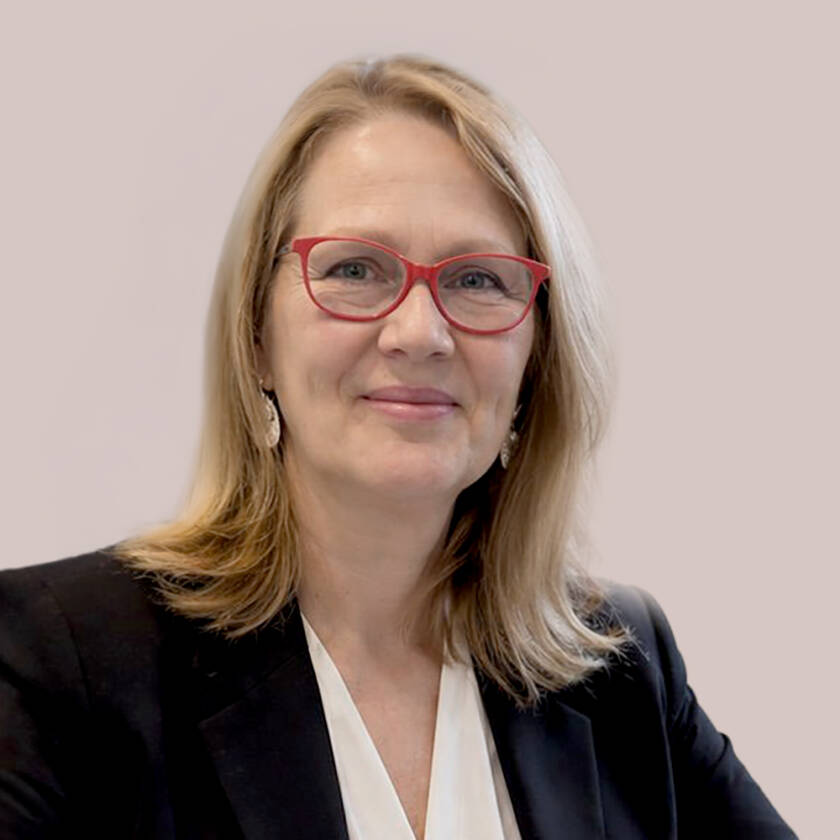 Dr. Carmen Lăpușan